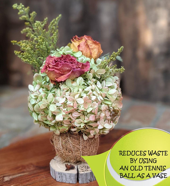 Eco- Friendly Luxury Gift Set : Dried Flower Bouquet With Fragrance